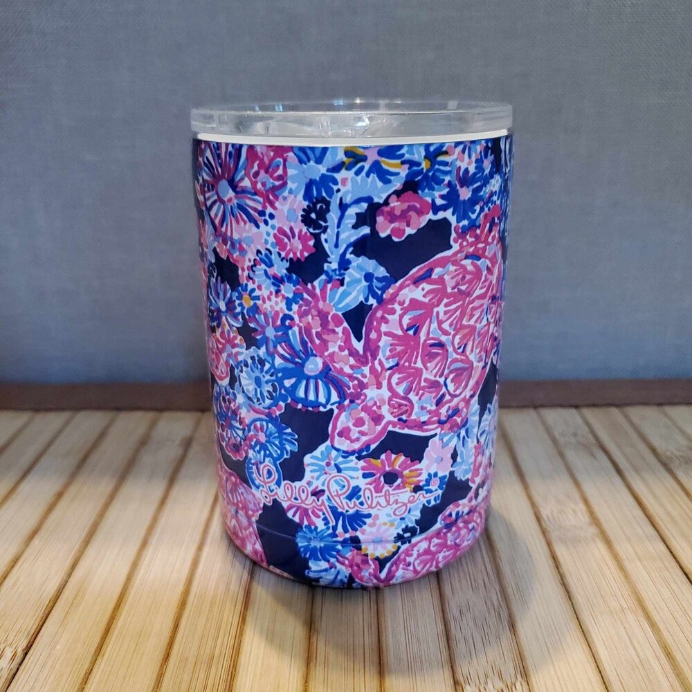 Lilly Pulitzer High Tide Insulated Can Tumbler in Turtle Amazement Print